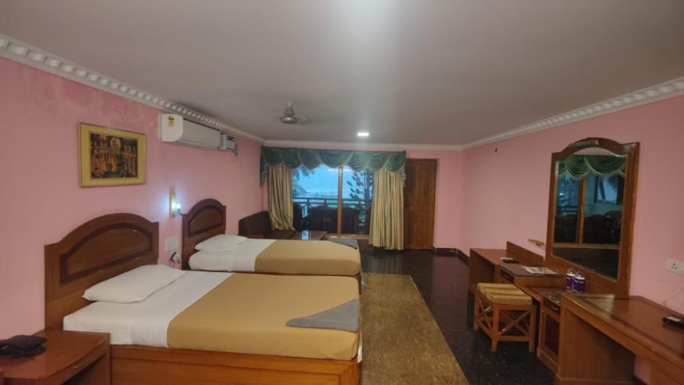 Sea Breeze Beach Resort มหาพลีปุรัม ภายนอก รูปภาพ
