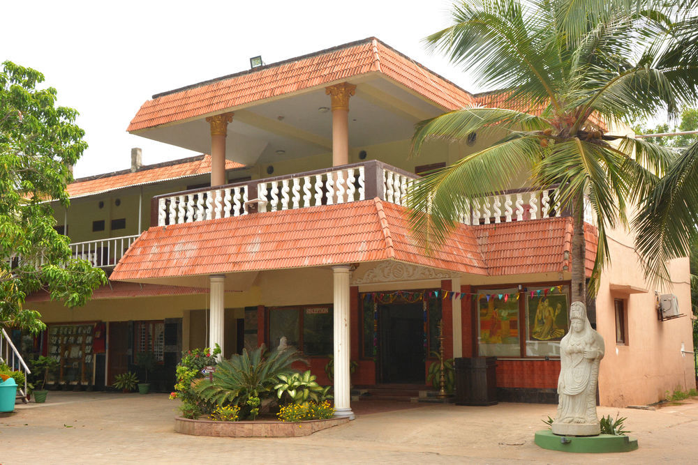 Sea Breeze Beach Resort มหาพลีปุรัม ภายนอก รูปภาพ